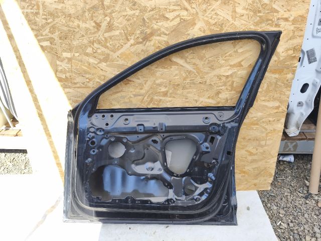 bontott AUDI A6 C8 Jobb első Ajtó (Üres lemez)