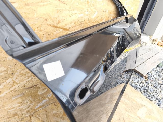 bontott AUDI A6 C8 Jobb első Ajtó (Üres lemez)