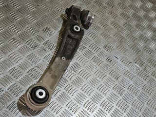 bontott AUDI A6 C8 Jobb első Alsó Első Lengőkar