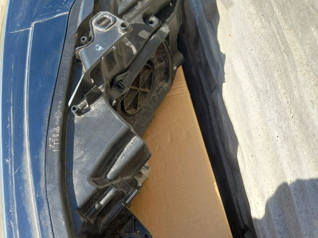 bontott AUDI A6 C8 Jobb Fényszóró