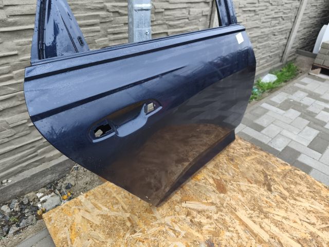 bontott AUDI A6 C8 Jobb hátsó Ajtó (Üres lemez)