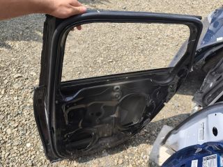 bontott AUDI A6 C8 Jobb hátsó Ajtó (Üres lemez)