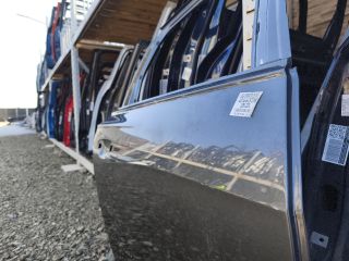 bontott AUDI A6 C8 Jobb hátsó Ajtó (Üres lemez)