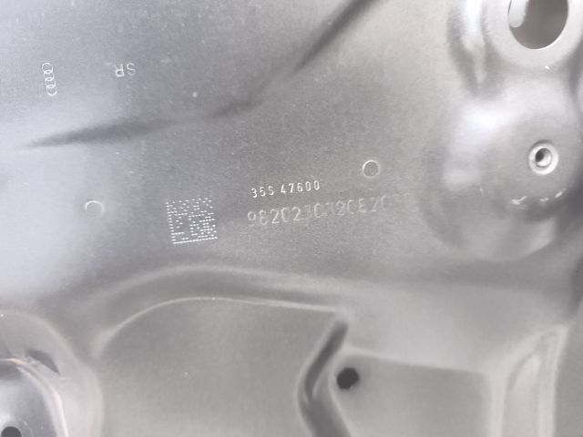 bontott AUDI A6 C8 Jobb hátsó Ajtó (Üres lemez)