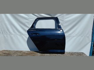 bontott AUDI A6 C8 Jobb hátsó Ajtó (Üres lemez)
