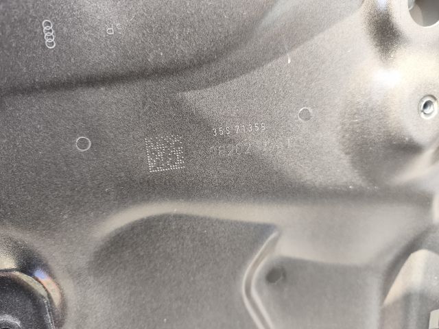 bontott AUDI A6 C8 Jobb hátsó Ajtó (Üres lemez)