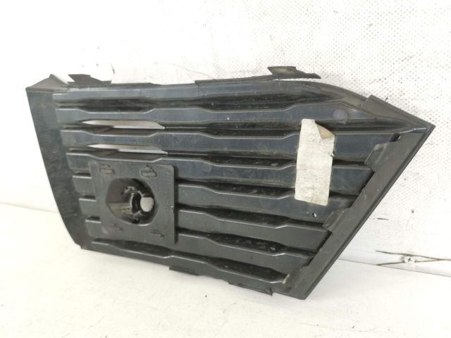 bontott AUDI A6 C8 Jobb Ködlámpa Rács