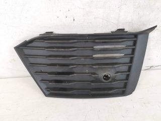 bontott AUDI A6 C8 Jobb Ködlámpa Rács