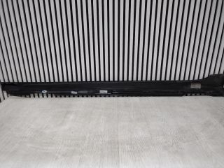 bontott AUDI A6 C8 Jobb Küszöb