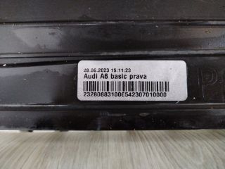 bontott AUDI A6 C8 Jobb Küszöb