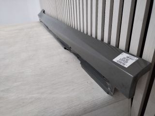 bontott AUDI A6 C8 Jobb Küszöb