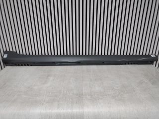 bontott AUDI A6 C8 Jobb Küszöb