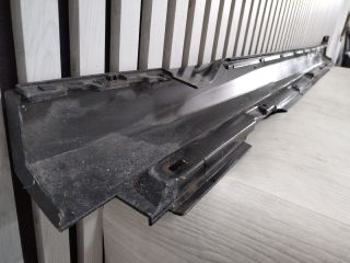 bontott AUDI A6 C8 Jobb Küszöb