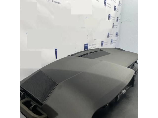 bontott AUDI A6 C8 Műszerfal Héj