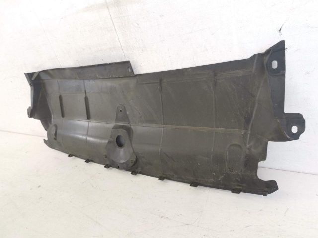 bontott AUDI A6 C8 Vízhűtő Radiátor Tartó