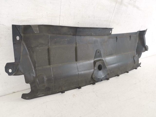 bontott AUDI A6 C8 Vízhűtő Radiátor Tartó