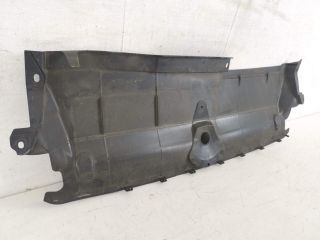 bontott AUDI A6 C8 Vízhűtő Radiátor Tartó