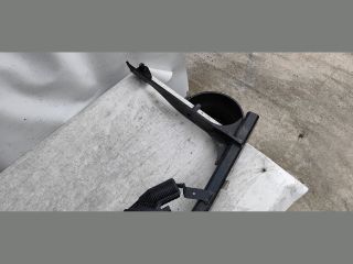 bontott AUDI A6 C8 Vonóhorog