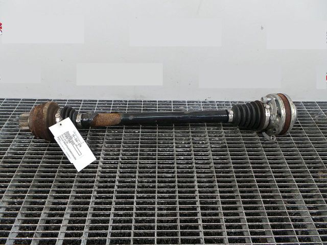 bontott AUDI A7 Jobb hátsó Féltengely