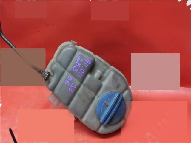 bontott AUDI A7 Kiegyenlítő Tartály