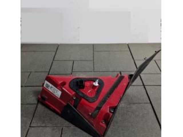 bontott AUDI A7 Bal Belső Hátsó Lámpa