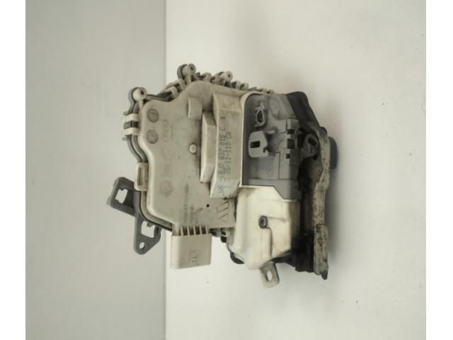 bontott AUDI A7 Bal első Ajtózár