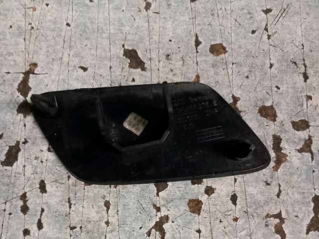 bontott AUDI A7 Bal Fényszórómosó Fedél