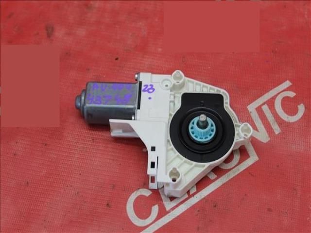 bontott AUDI A7 Bal hátsó Ablakemelő Motor