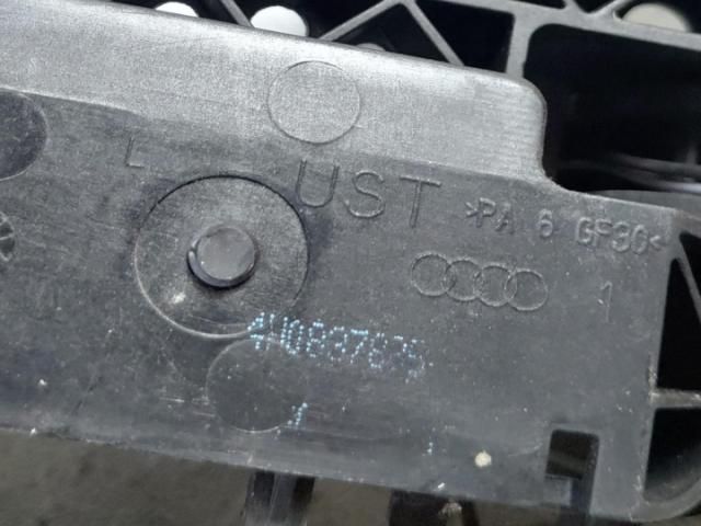 bontott AUDI A7 Bal hátsó Külső Kilincs