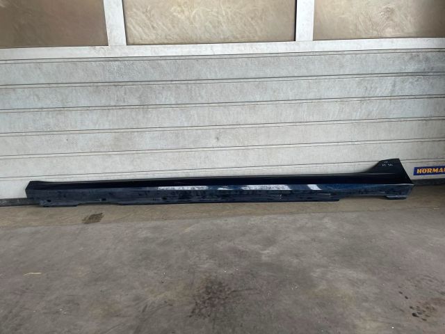 bontott AUDI A7 Bal Küszöb