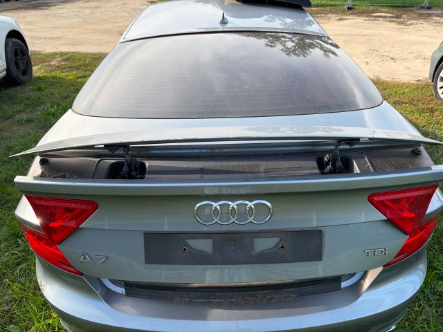 bontott AUDI A7 Csomagtérajtó (Részeivel)