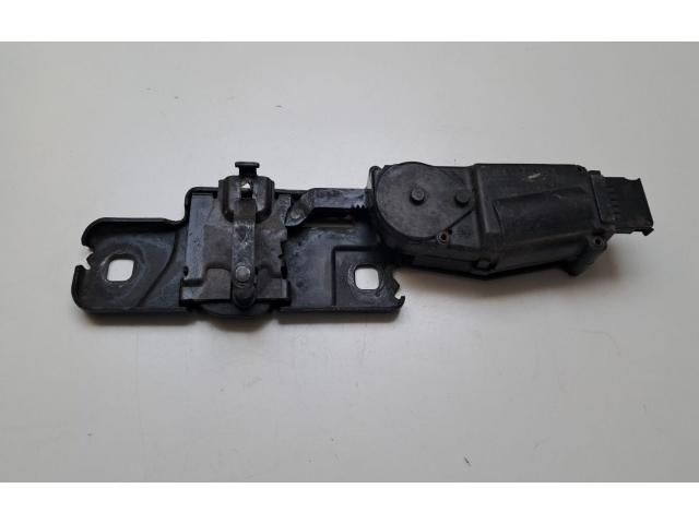 bontott AUDI A7 Csomagtérajtó Ütköző