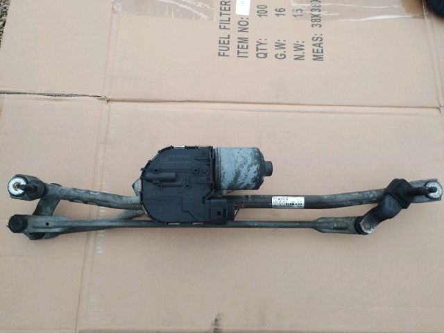 bontott AUDI A7 Első Ablaktörlő Szerkezet Motorral