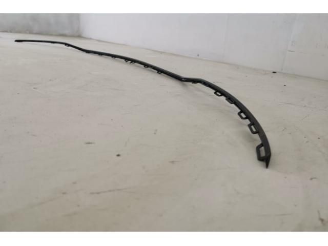 bontott AUDI A7 Első Lökhárító Díszléc