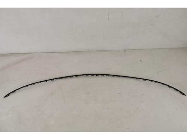 bontott AUDI A7 Első Lökhárító Díszléc