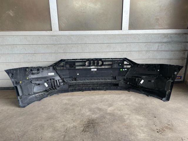 bontott AUDI A7 Első Lökhárító (Részeivel)