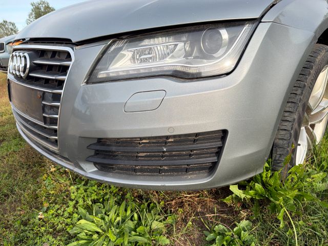 bontott AUDI A7 Első Lökhárító (Részeivel)