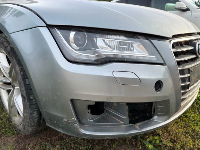 bontott AUDI A7 Első Lökhárító (Részeivel)