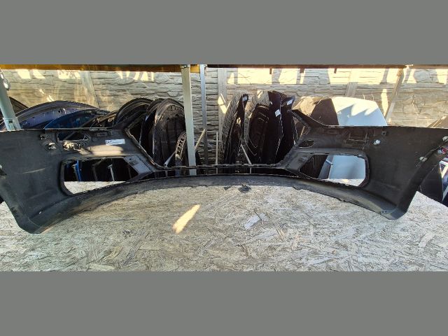 bontott AUDI A7 Első Lökhárító (Üresen)