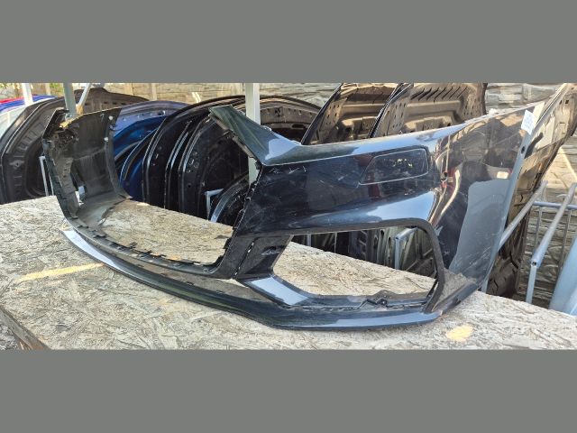 bontott AUDI A7 Első Lökhárító (Üresen)