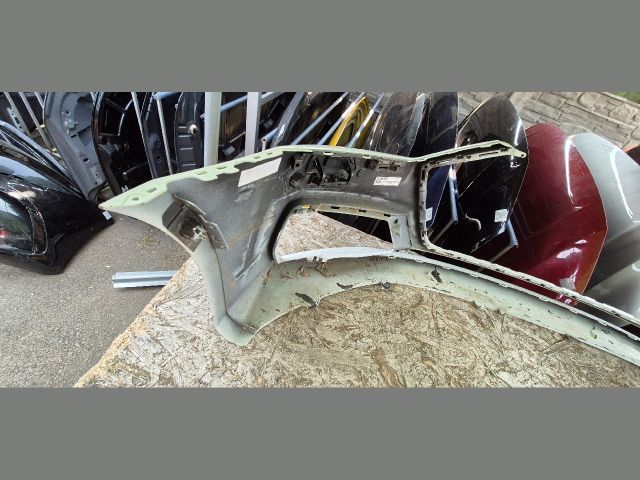 bontott AUDI A7 Első Lökhárító (Üresen)