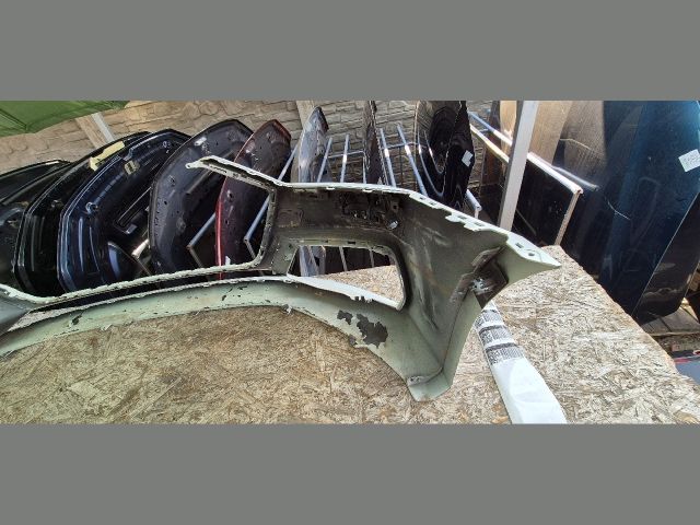 bontott AUDI A7 Első Lökhárító (Üresen)