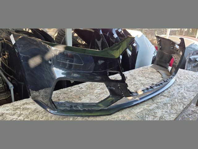 bontott AUDI A7 Első Lökhárító (Üresen)