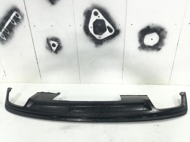 bontott AUDI A7 Hátsó Lökhárító Légterelő