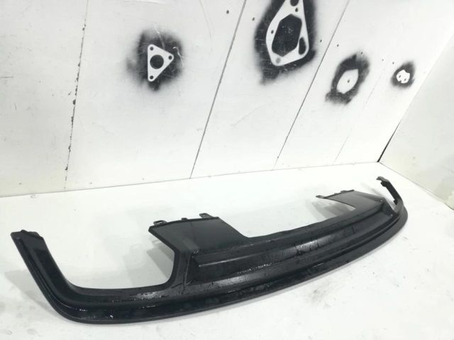 bontott AUDI A7 Hátsó Lökhárító Légterelő