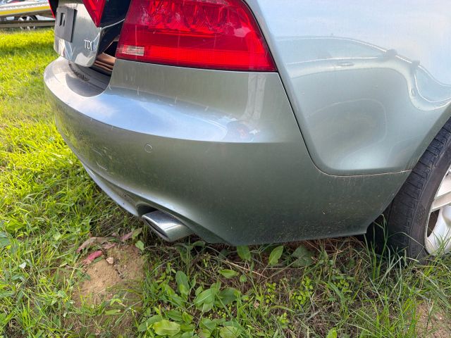 bontott AUDI A7 Hátsó Lökhárító (Részeivel)