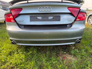 bontott AUDI A7 Hátsó Lökhárító (Részeivel)