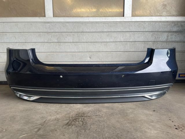 bontott AUDI A7 Hátsó Lökhárító (Részeivel)