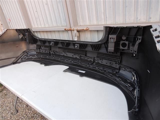 bontott AUDI A7 Hátsó Lökhárító (Üresen)