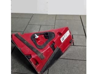 bontott AUDI A7 Jobb Belső Hátsó Lámpa